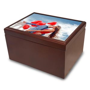Create a jewelry box and give a gift that can be used and enjoyed for many years